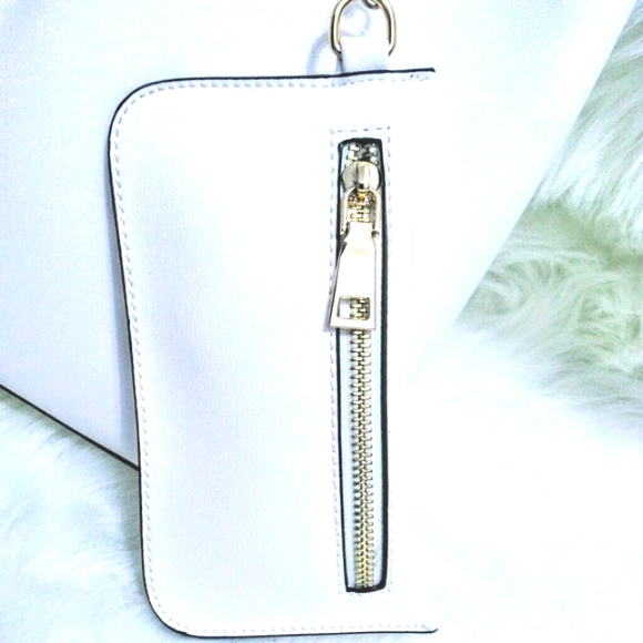 (NEW)! Big! White Bag! w/ Wallet Included:-) - Picture 2 of 12